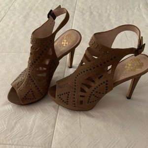 Tan Vince Camuto heels size 7 1/2 worn once